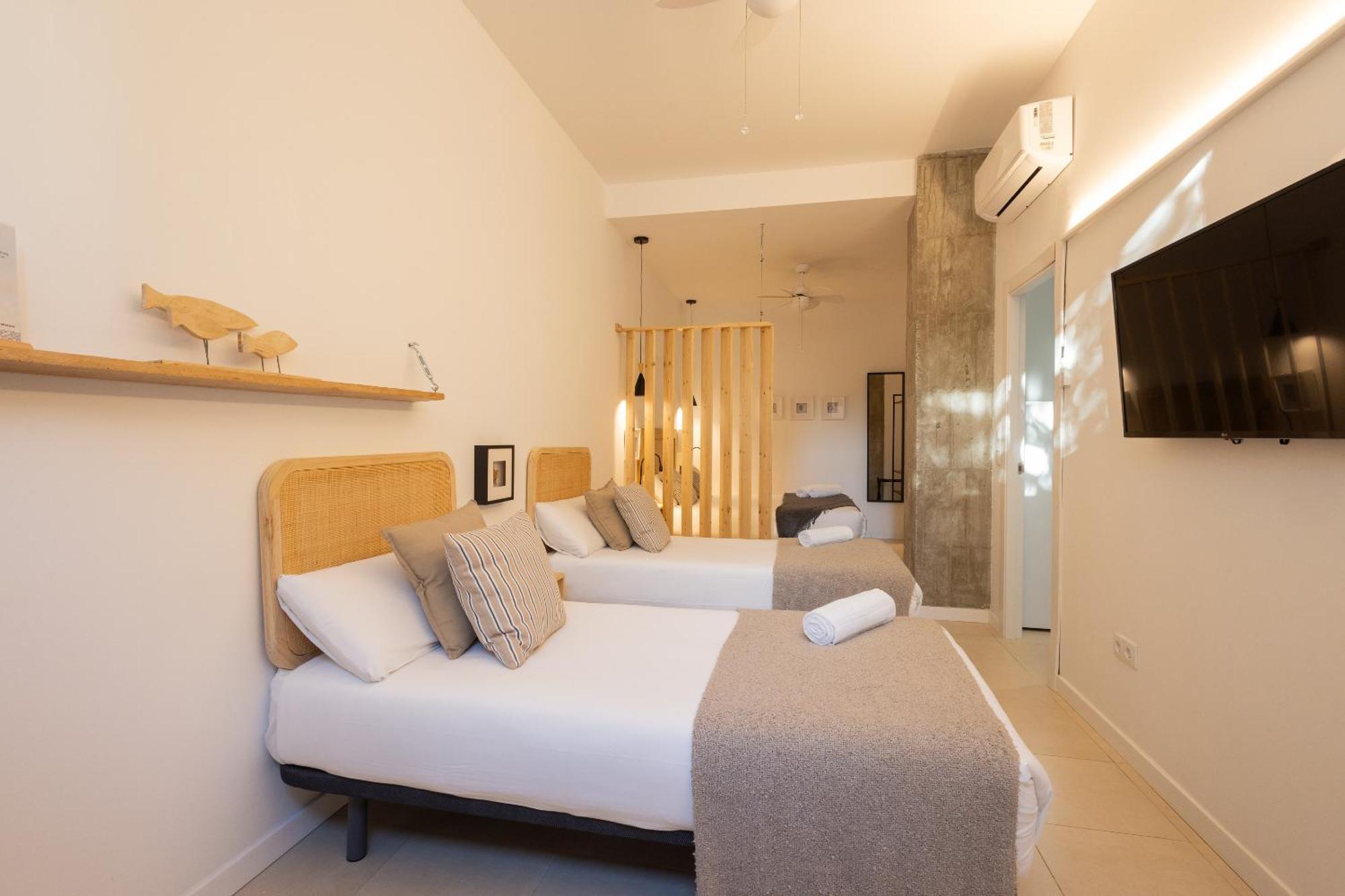 Florit Flats - The Pitiusas Rooms Valencia Kültér fotó