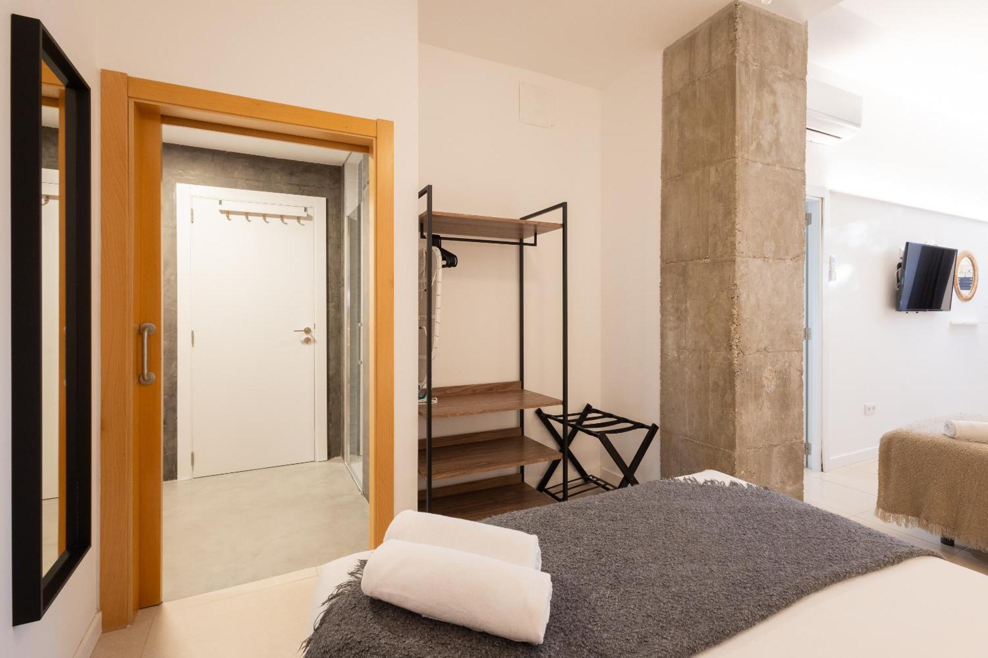 Florit Flats - The Pitiusas Rooms Valencia Kültér fotó